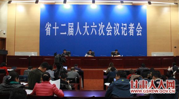 1��10������ʡʮ�����˴����λ������ȫʡ��ҽҩ��չ���������ܼ��߻�